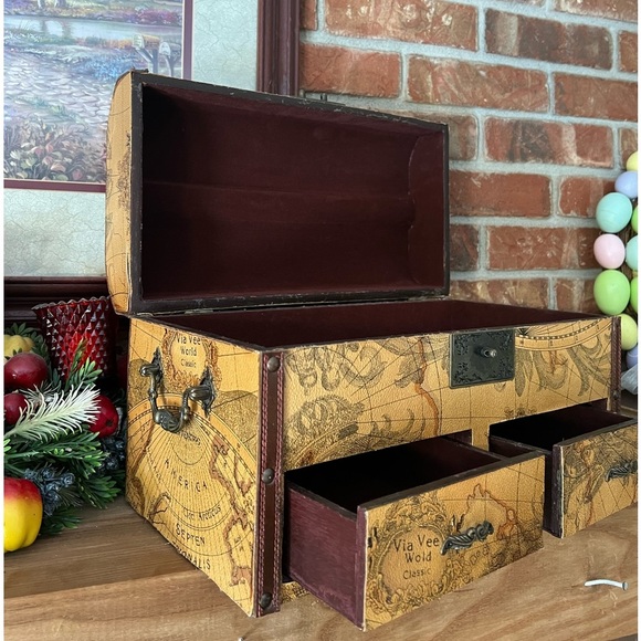 ❤️Rare Vintage 1974 World Map Treasure Trinket Large Heavy Box‼️FINAL SALE - Picture 4 of 9